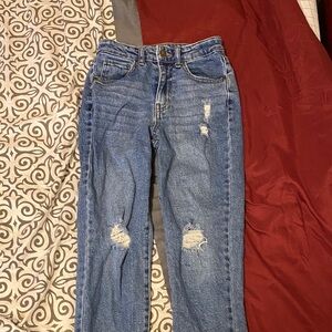 Art Class Blue Distressed Capris